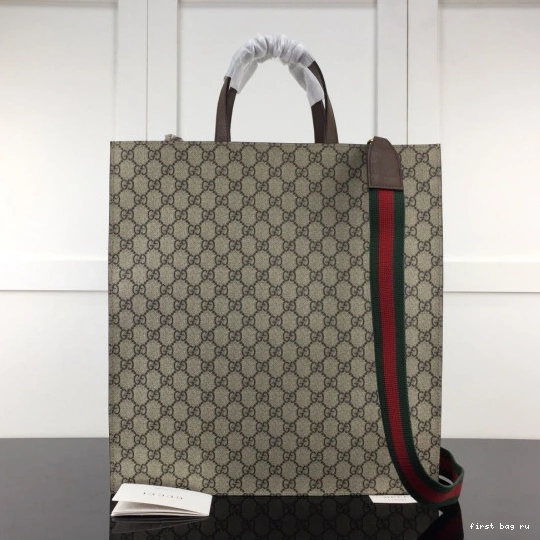 First bag ru Ophidia Gucci Tote 0809